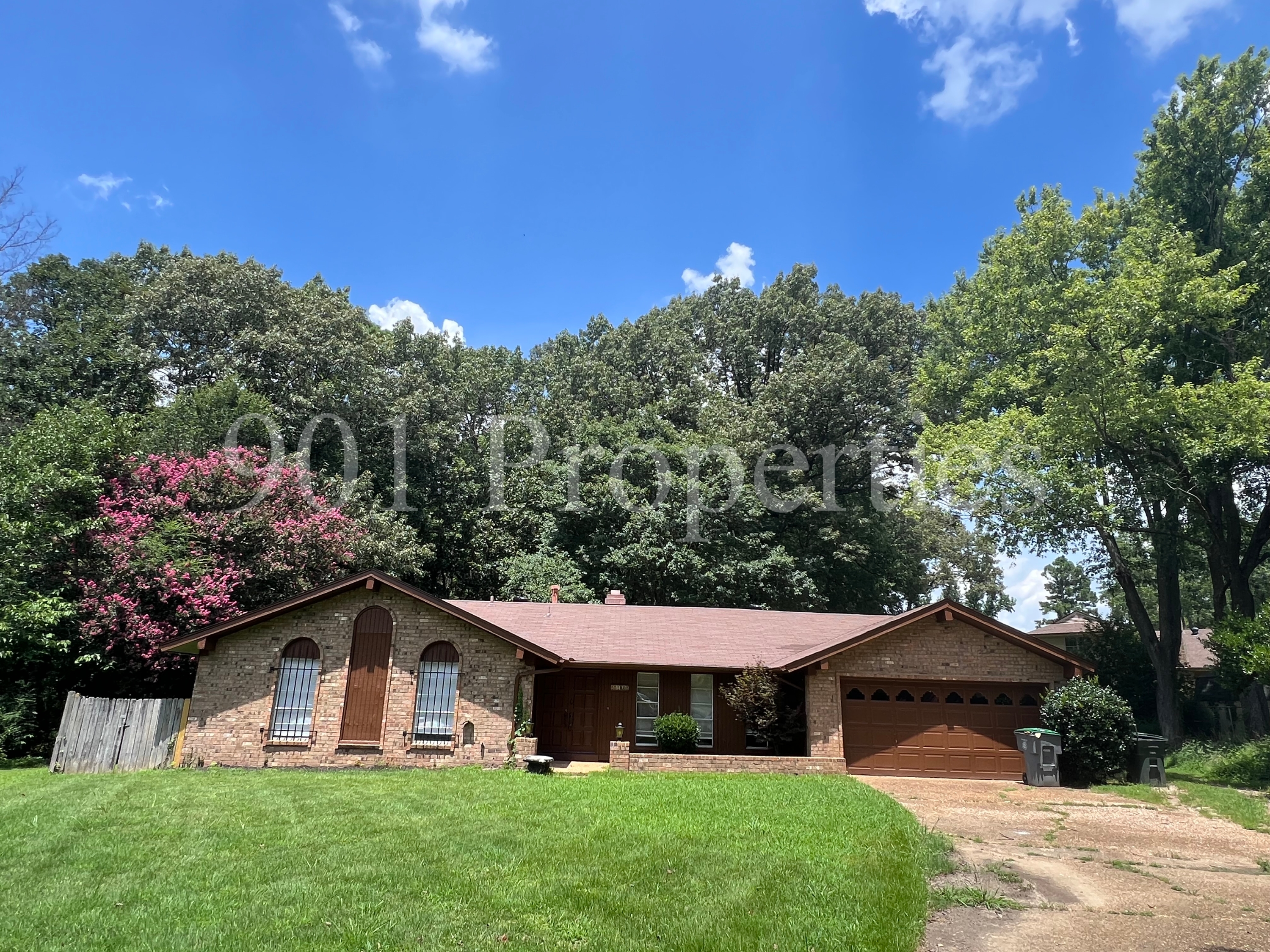 5140 Longmeadow Cove