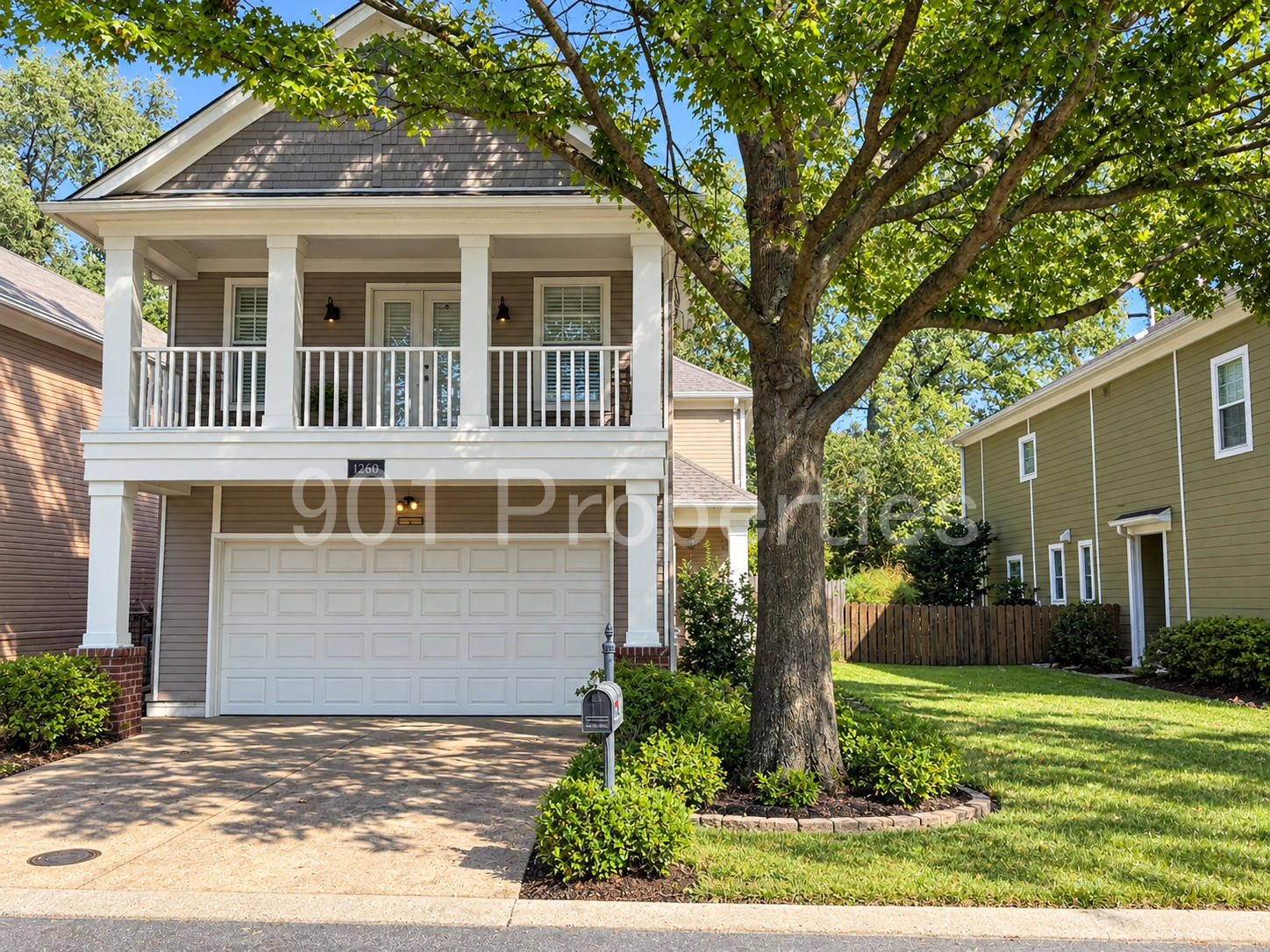 1220 Harbor River Drive
