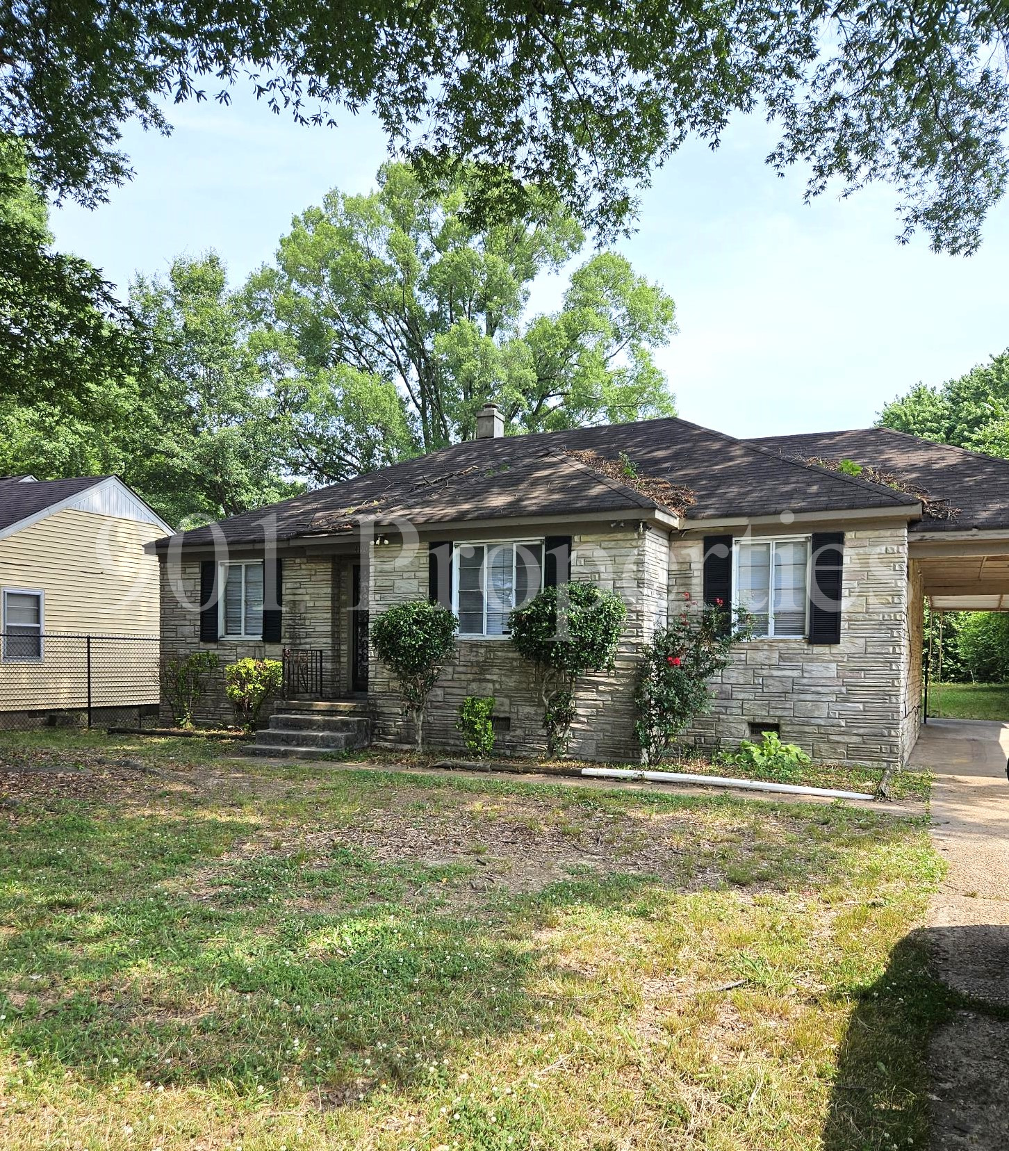 Property main image