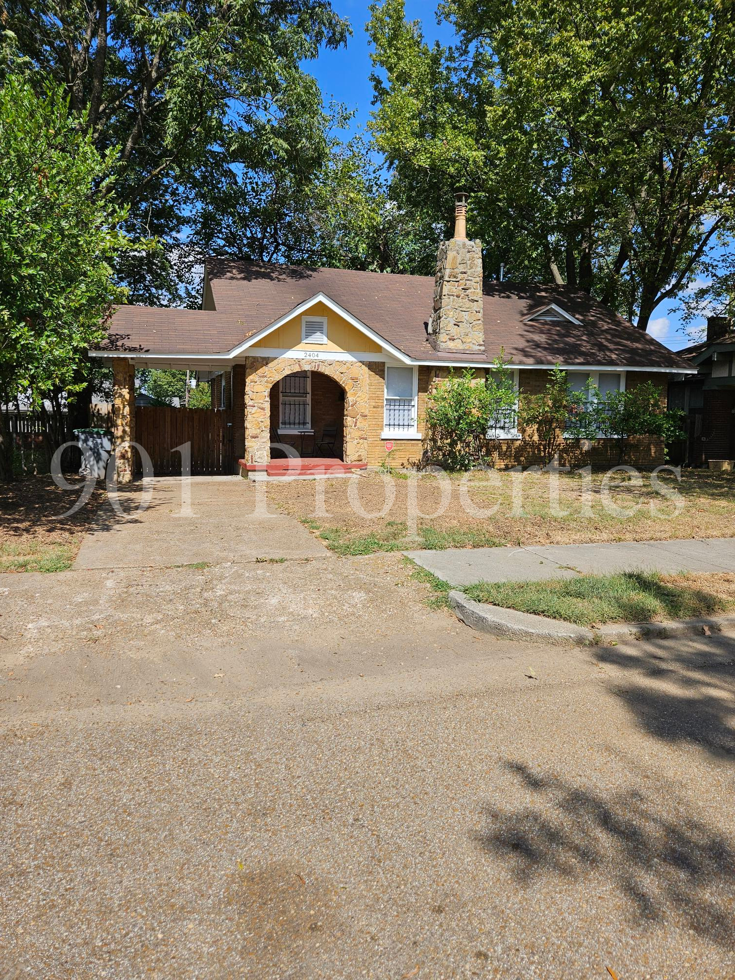 Property main image